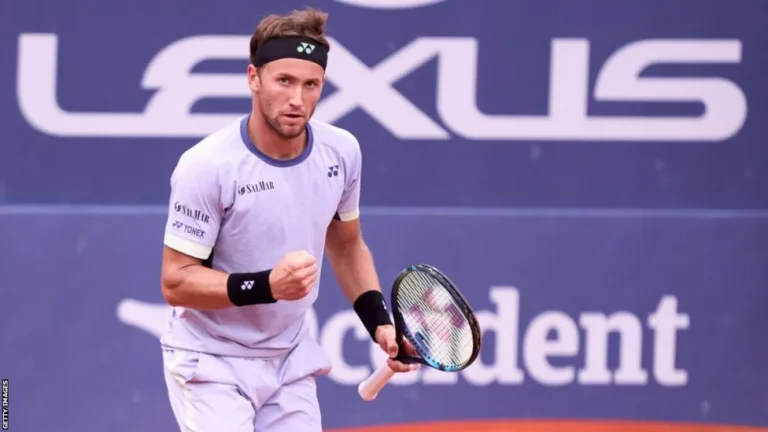 Barcelona Open: Casper Ruud earns straight sets win over Stefanos Tsitsipas in final